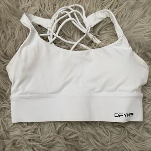 DFYNE sports bra